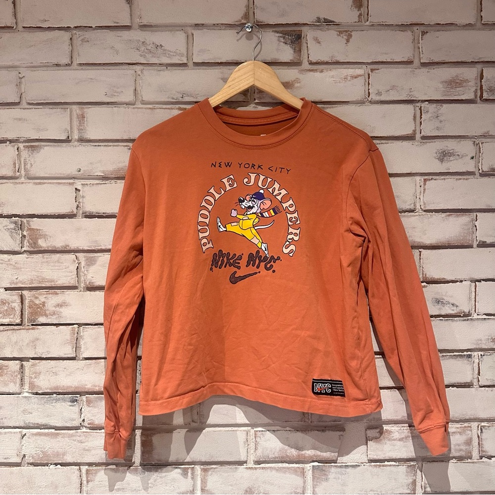 Nike Tee NYC Puddle Jumpers Long Sleeve Graphic T-shirt